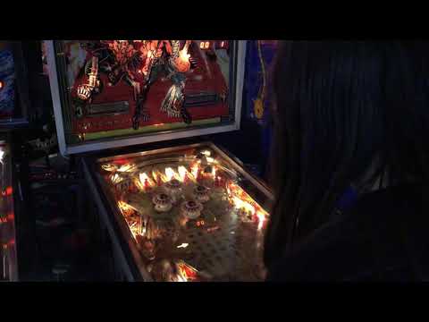 Vintage KISS Pinball Machine