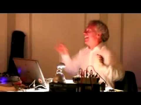 Super wesoły Disc Jockey...