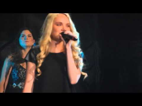 Blake Shelton / Danielle Bradberry Heart of Dixie St. Paul 09-12-13