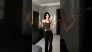 Sizzling girl #gaixinhchina #sexygirls #girlhot #cutegirl #gái_bikini