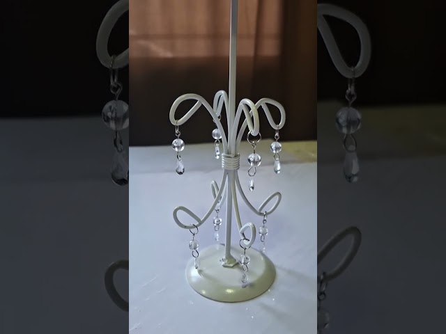 Vídeo relacionado con Iczodrow Candelabro De Carrusel para Niñas, Candelabro De Elfos Regalos para Navidad, Adornos De Decoración para Mesa, Sin Vela