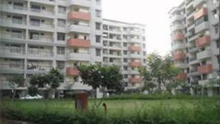 preview picture of video 'AWHO Gurjinder Vihar - Pari Chowk, Greater Noida'