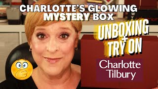 CHARLOTTE’S GLOWING MYSTERY BOX | UNBOXING + TRY ON!