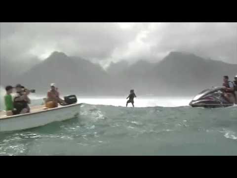 🌊🏄‍♂️ "Burning Sands: Teahupo'o Symphony" - A Surfing Experience Like Never Before! 🎸🎬