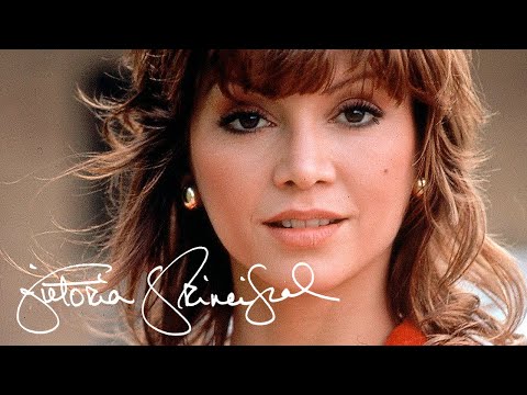 VICTORIA PRINCIPAL | PHOTO ALBUM