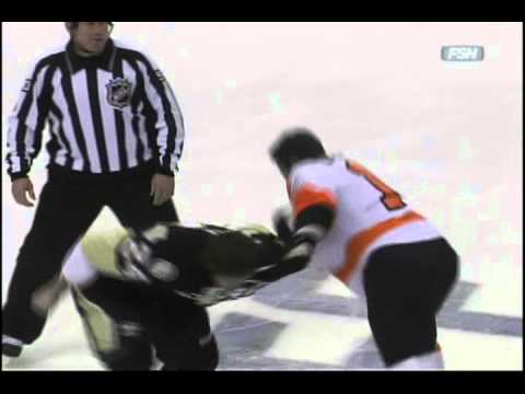 Matt Cooke Fights Mike Richards [10-29-10]