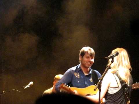 So Incredible (met Nate Campany) - Fanmeet 2010 Ilse DeLange - Luxor Live Arnhem - 31-01-10