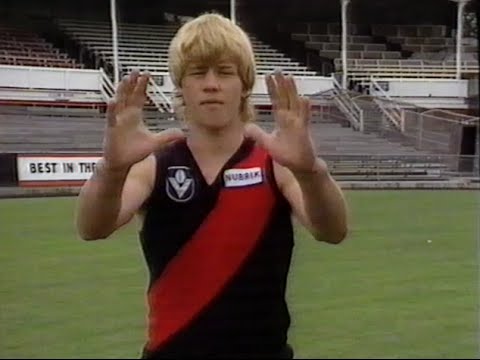 'Skills of Aussie Footy' 1987 VFL video (bonus edition)