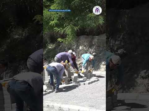 Başpınar Mahallesinde Kilit Parke yol yapım çalışmalarımız devam ediyor. 04.08.2023