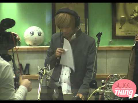 101005 Taemin sweetest smile and sneezing fancam @ Sukira