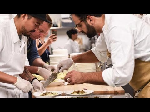 download lagu mp3 mp4 Best Israeli Food Chicago, download lagu Best Israeli Food Chicago gratis, unduh video klip Best Israeli Food Chicago