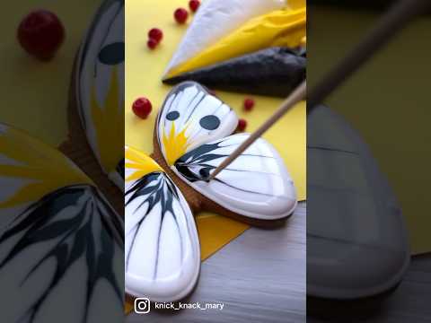 Как расписать пряник бабочку #пряники #роспись #росписьпряников