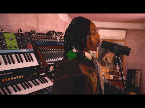 BINA. 'Bossy' Selector Radio Session