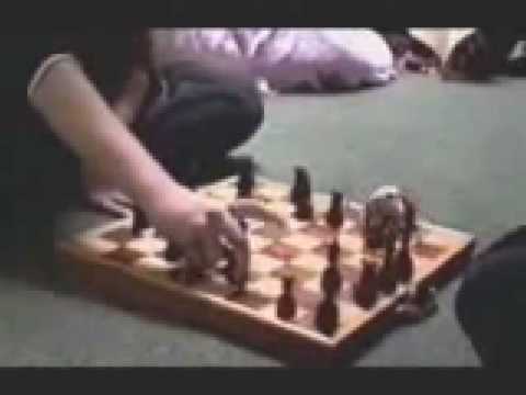 Participação especial durante partida de Xadrez