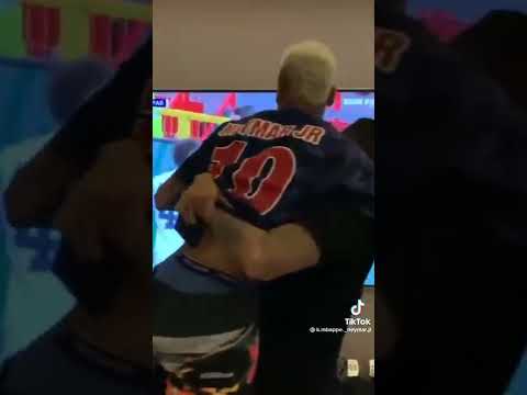 NEYMAR RASTET AUS WEGEN MBAPPÉ EIN TOR GESCHOSSEN HAT