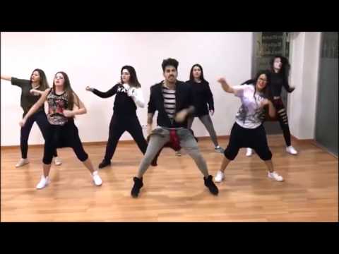 Los 2Notas - Agachaita Zumba Fitness Coreo Dan Puche