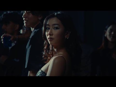 Yabesh Thapa - Ekkasi ft. pozod | OFFICIAL MUSIC VIDEO