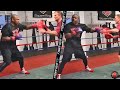 ROY JONES JR FAST EXPLOSIVE COMBINATIONS TRAINING FOR MIKE TYSON! LETTING HANDS GO ON THE MITTS!