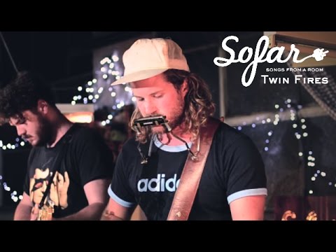 Twin Fires - Two Hands | Sofar Melbourne
