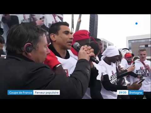 Finale de Coupe de France de football : le Stade Rennais à la fête sur l'esplanade Charles de Gaulle