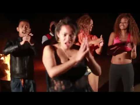 Agrad & Skaiz & Marion & Elodie & Meizah & Dadah de fort Dauphin - Soma Tsinjaka Be (2016)