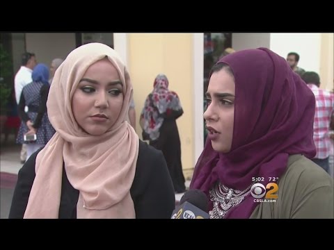 Strangers Gather To Show Support For 2 Muslim Women Berated Inside Ice Cream Store By Bigot