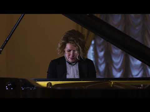 Bach - Busoni Chaconne in D-minor from Violin Partita No.2 BWV 1004 Polina Osetinskaya