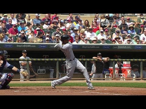 CWS@MIN: Alexei scores De Aza with double to left