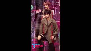 Download lagu [Fancam/직캠] Hyunjin(현진) _ Stray Kids(스트레이 키즈) _ District9 _ Simply K-Pop _ 040718 mp3