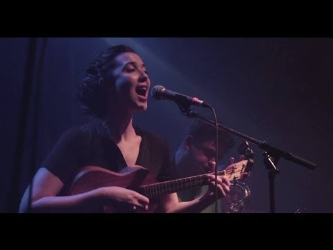 Lisa Hannigan w/ Booka Brass Band | Knots