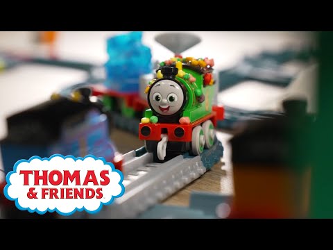 Thomas & Percy Enjoy a Speedy Delivery | Thomas & Friends | +8 Minutes Kids Cartoon!