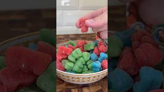 Download lagu Frozen gummy bears 🧸 #shorts mp3 Download lagu Frozen gummy bears 🧸 #shorts mp3