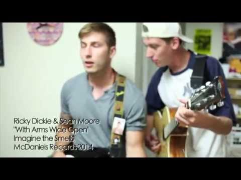 Ricky Dickie featuring Sean Moore - With Arms Wide Open