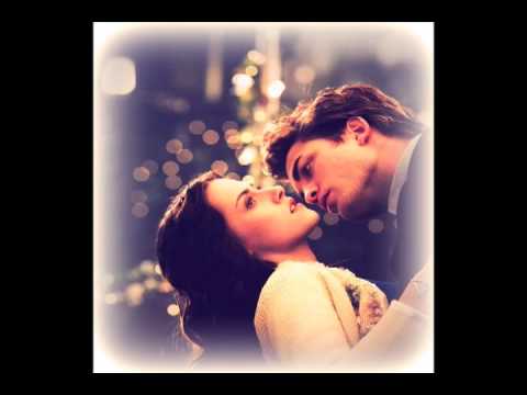 LEX "What Doesn't Kill You" for the New Moon Soundtrack