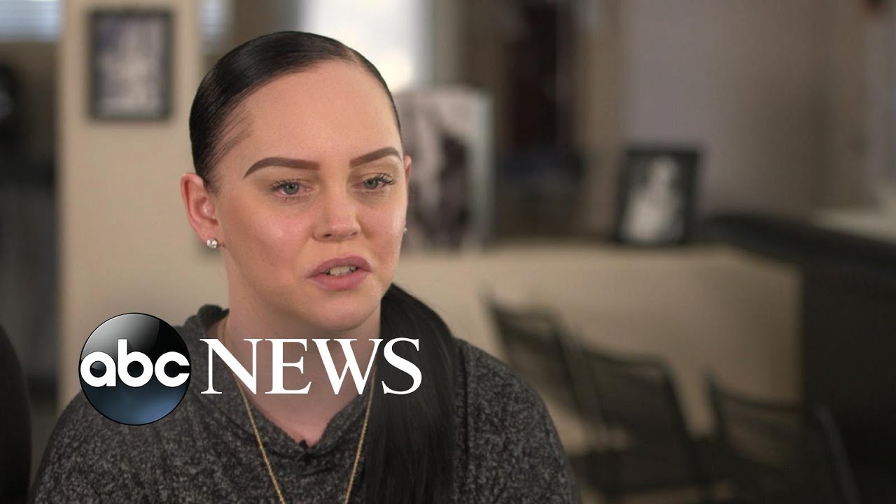 Surrogate learns one of the 'twins' she was carrying is her biological child