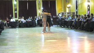 La Bruja - Natasha Arape y Ariel Taritolay en Yira Yira