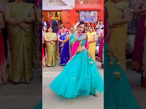 kayamat kayamat.. djdance.. #neelumauryaofficial #dancevideo #trendingshorts #viralreels