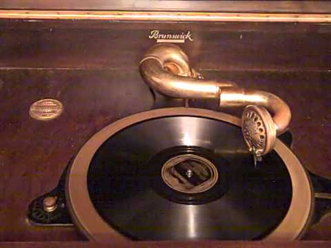 download lagu mp3 mp4 Abe Lyman His Californians Theres One Little Girl Who Loves Me, download mp3 Abe Lyman His Californians Theres One Little Girl Who Loves Me free download mp3, download mp3 Abe Lyman His Californians Theres One Little Girl Who Loves Me