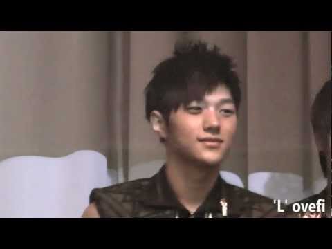 110828 [FANCAM] MyungSoo & SungJong © Mokdong Fan Signing (2)