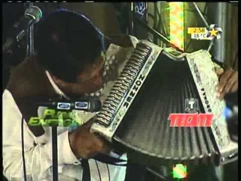 Los Tremendos Gavilanes " las Naranjas Y Las Uvas "