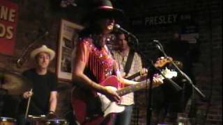 Rosie Flores - Lucky Town