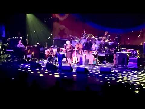 Tedeschi Trucks Band "I Can Feel You Smiling" - Beacon Theater NYC  9-30-2022