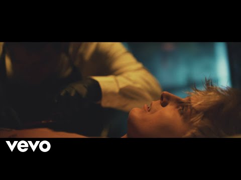 Call Me Karizma - Fire Out