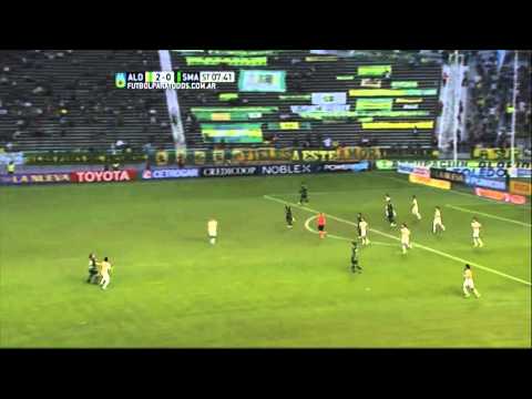 El palo negó el gol. Aldosivi 2 - San Martín SJ 0. Fecha 22. Primera División 2015. FPT.