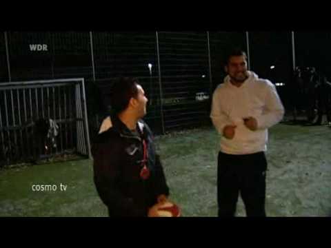 Cosmo TV Reportage: Streetwork - Großer Bruder von Beruf (1)