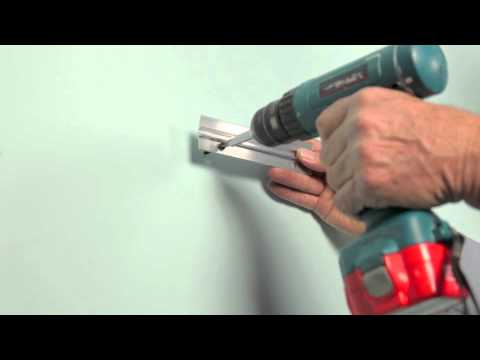 How to hang speakers on the wall