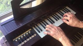Video thumbnail for Magnus Chord Organ 670 inner workings inside and demo by Jeremy Borum