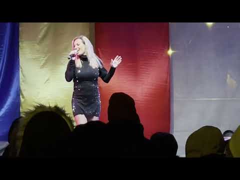 Formatia Trio Royal - God is a woman