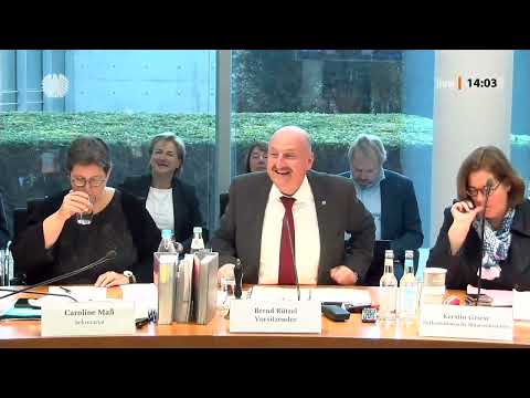 Video Thumbnail: Modernisierung der Arbeitsförderung wird unterschiedlich bewertet