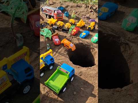Jcb Pushing Rmw Car  And Red Car Crash Deep Pit #jcbtoys #jcb #jcbbackhoe #car